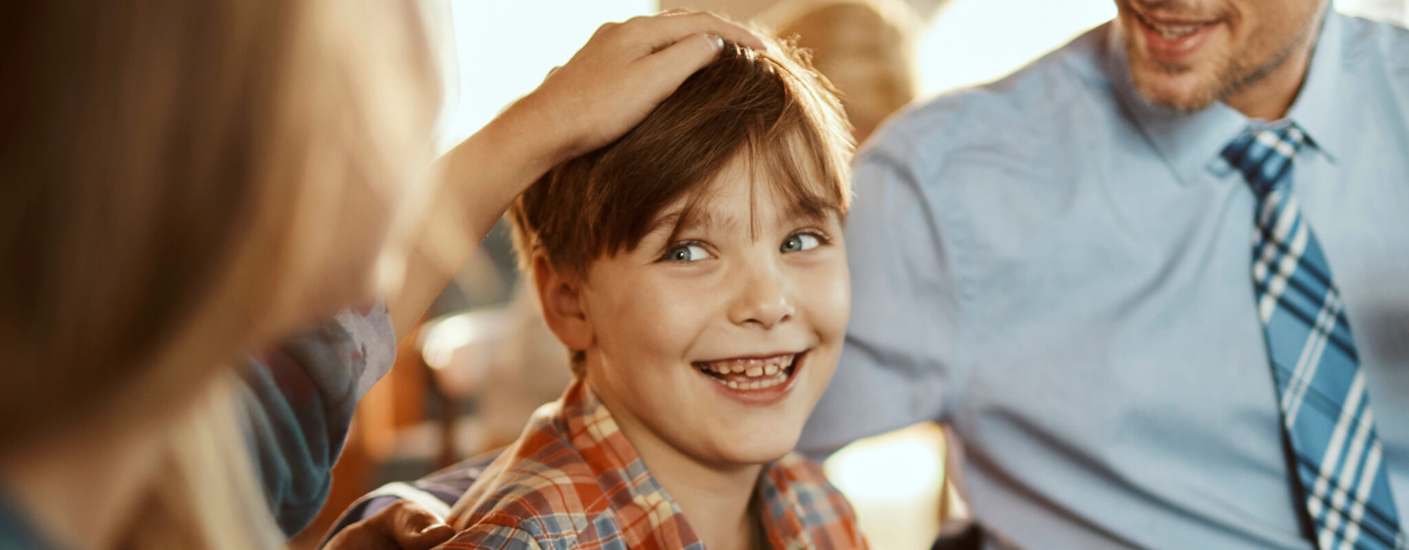 3 Tips: How to choose between braces & clear aligners for your child